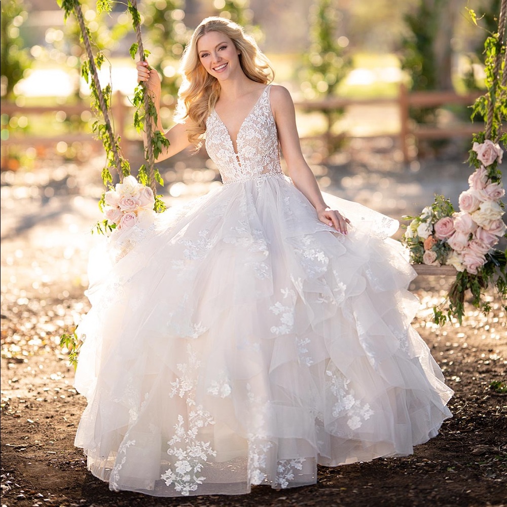 Martina Liana 1105 Wedding Dress NEW